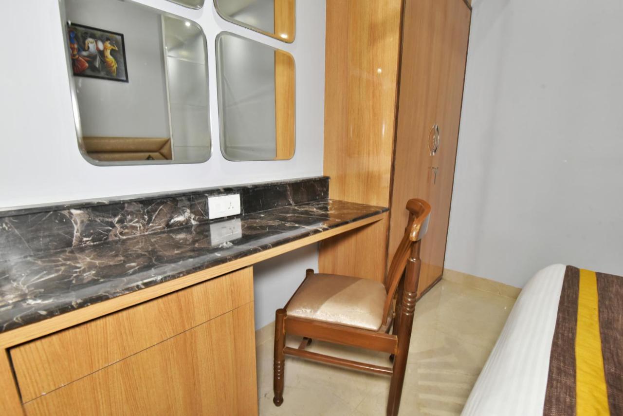 Hotel Vacation Inn Amritsar Buitenkant foto