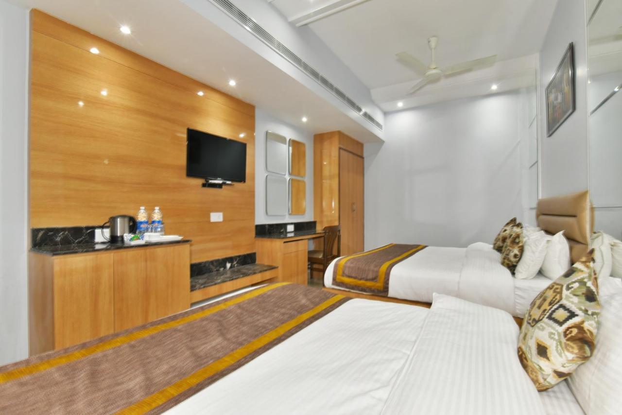 Hotel Vacation Inn Amritsar Buitenkant foto