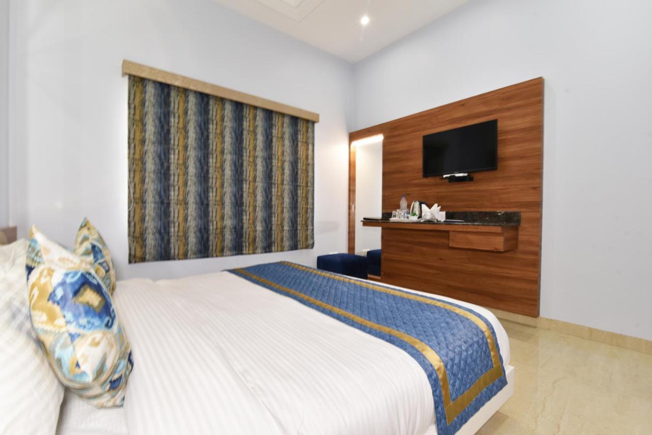 Hotel Vacation Inn Amritsar Buitenkant foto