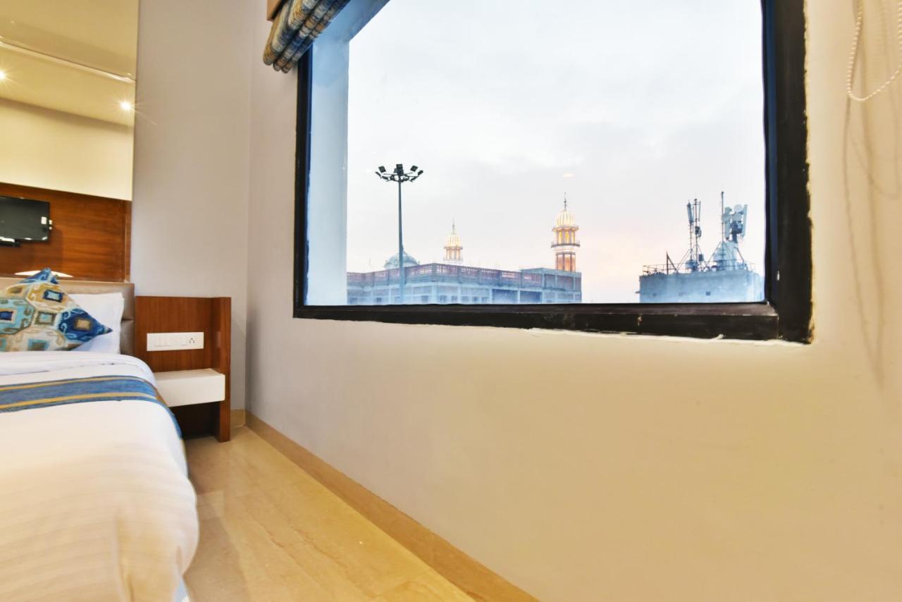 Hotel Vacation Inn Amritsar Buitenkant foto